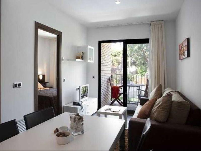 Sg Costa Bcn Apartments Castelldefels Zewnętrze zdjęcie